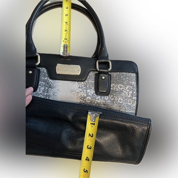 COLE HAAN CARRINGTON SATCHEL | Lizard Print / Texture | Large - Picture 9 of 17